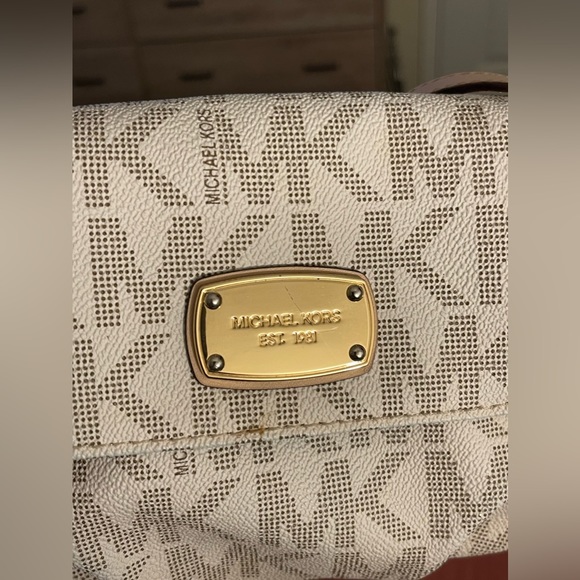 Michael Kors Satchel - Picture 2 of 7